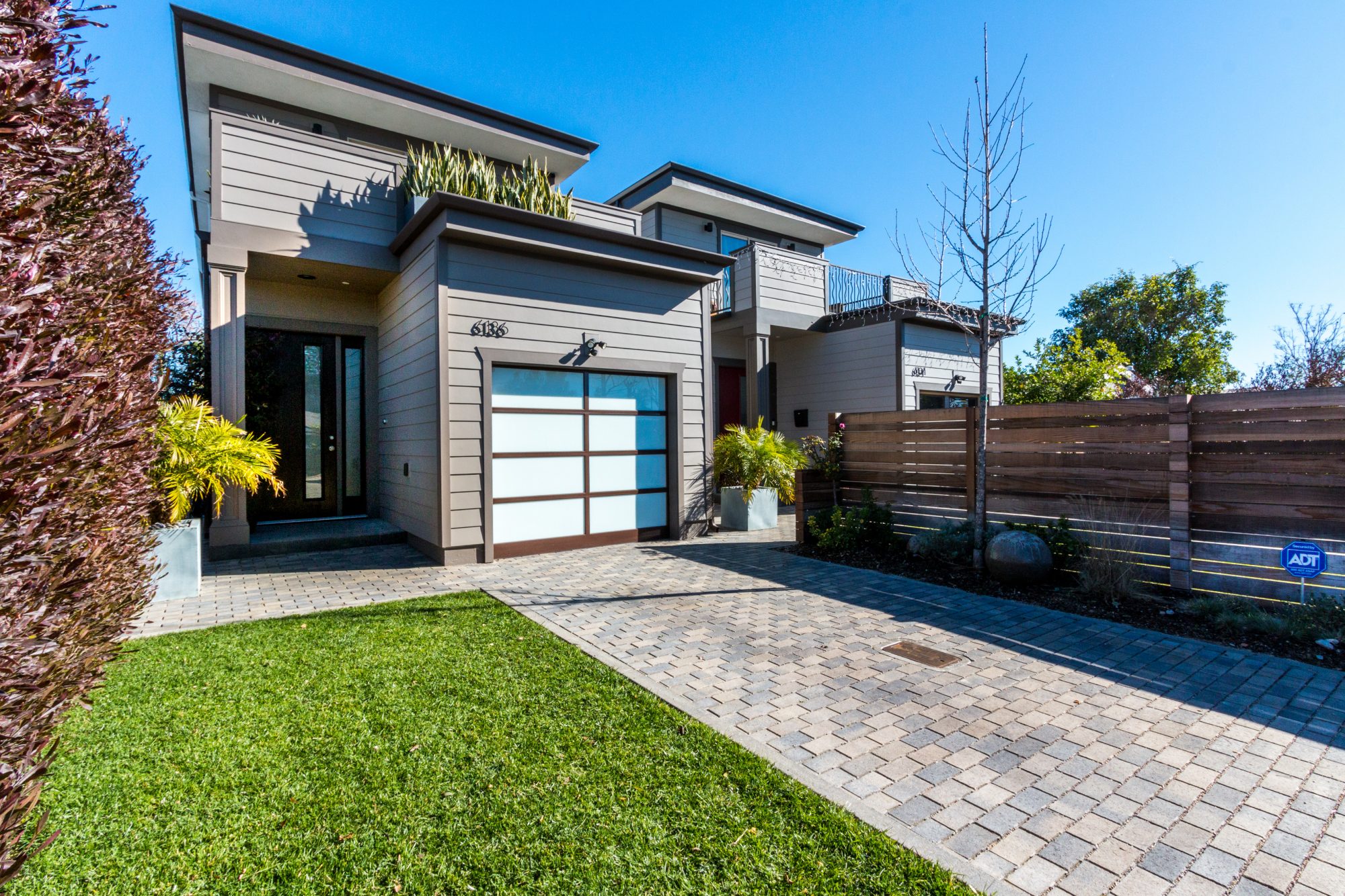 6136 Bonner Ave North Hollywood CA 91606 Rambo Real Estate Group